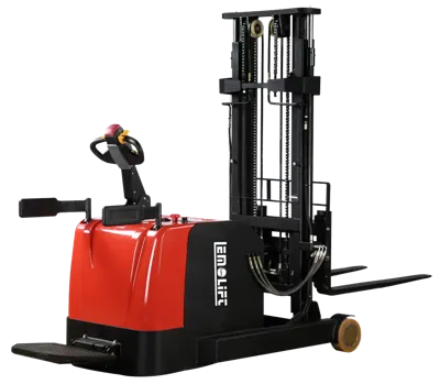 Stand-Up Small Reach Stacker